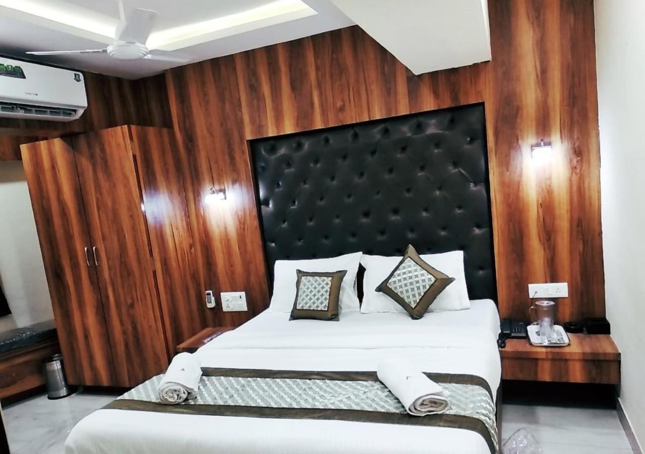 Hotel Ashyana - Near To Grant Road Station Bombay Esterno foto