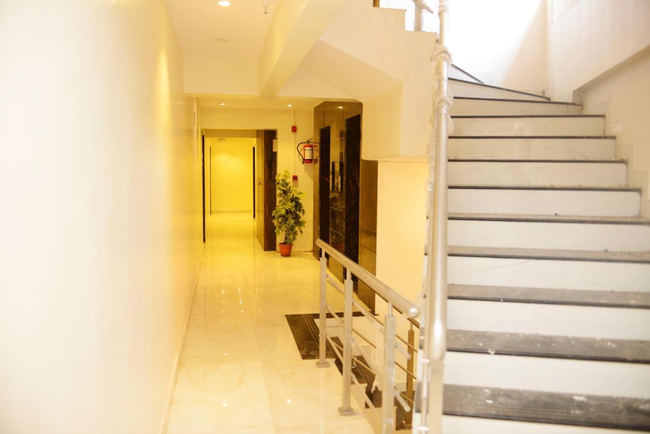 Hotel Ashyana - Near To Grant Road Station Bombay Esterno foto