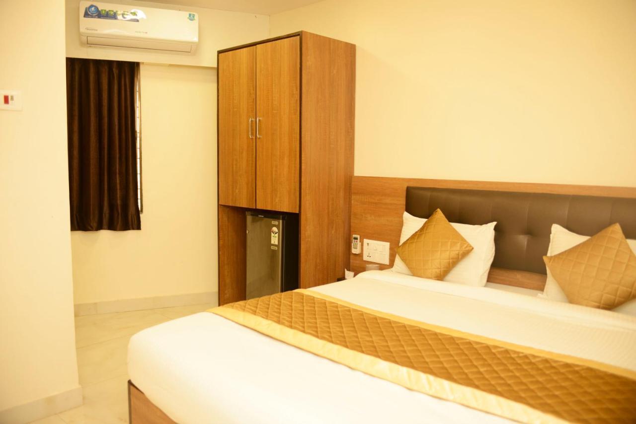 Hotel Ashyana - Near To Grant Road Station Bombay Esterno foto