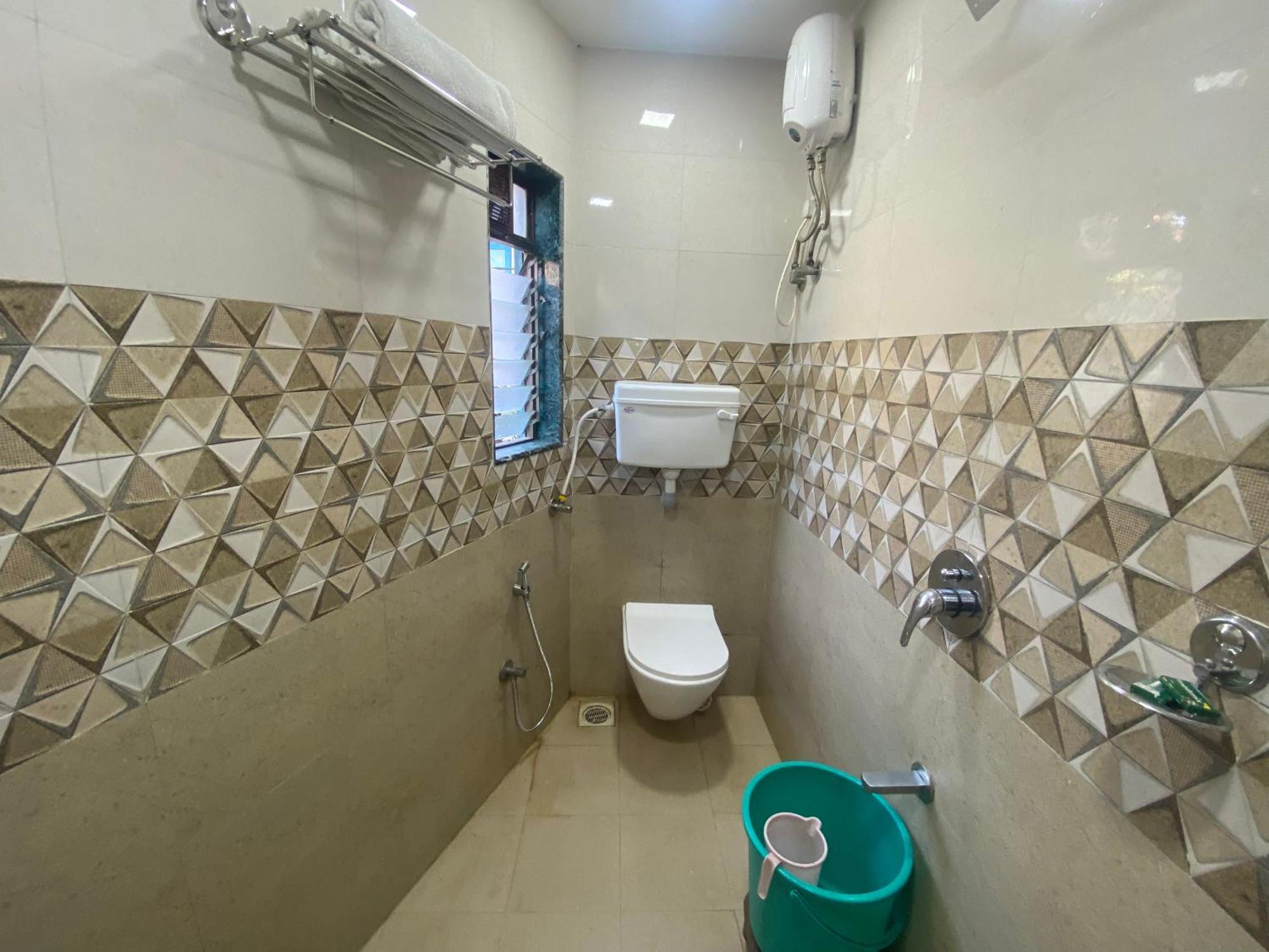 Hotel Ashyana - Near To Grant Road Station Bombay Esterno foto